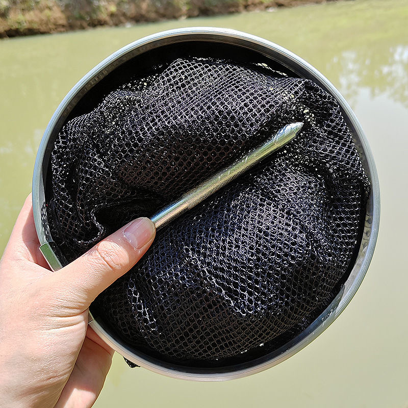black hole 20 cm #1 m long (no package)